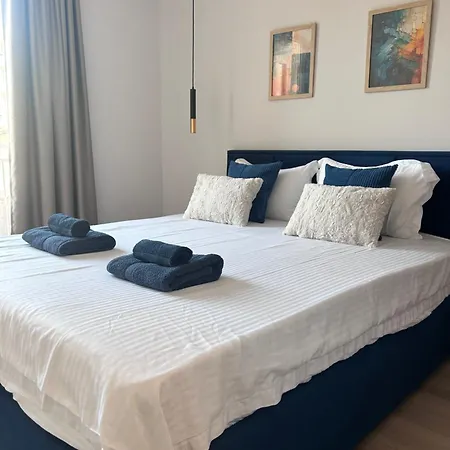 By Apartmax Varna