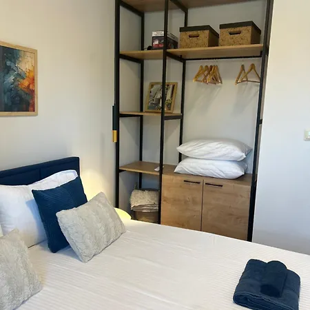 By Apartmax Lägenhet